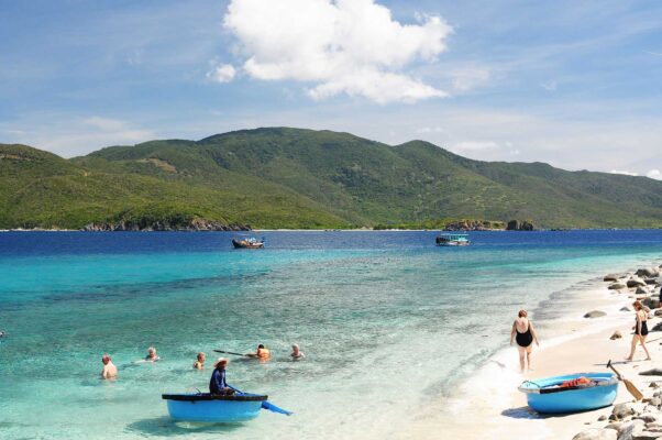 bãi tranh du lịch nha trang